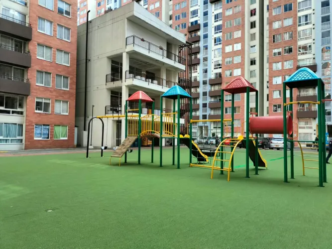 Apartamento de 3 alcobas en venta en Fontibon, Bogotá, 47 m² · foto 22 de 24