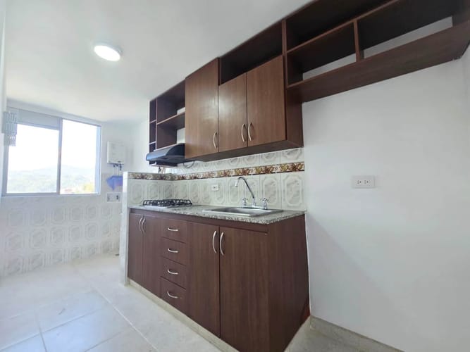 Apartamento de 3 alcobas en venta en Viviendas Del Sur, Medellín, 64 m² · foto 8 de 18