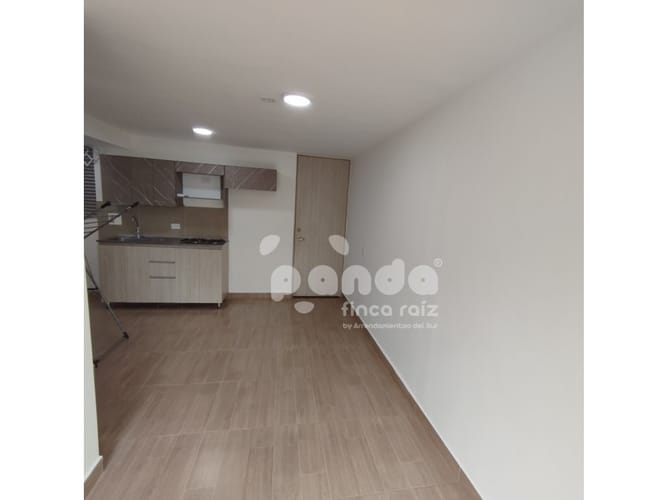 Apartamento de 2 alcobas en arriendo en Caqueta, La Estrella, 54 m² · foto 2 de 19