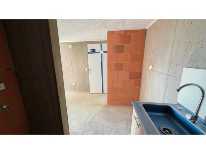 Apartamento de 5 alcobas en venta en Fontibon, Bogotá, 44 m² · foto 6 de 24