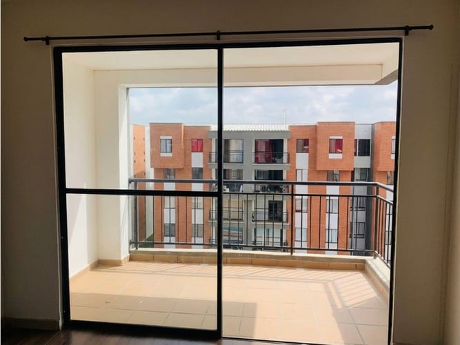 Apartamento de 3 alcobas en venta en Valle Del Lili, Cali, 76 m² · foto 1 de 20