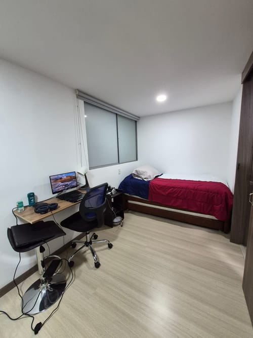 Apartamento de 3 alcobas en venta en Barro Blanco, Rionegro, 156 m² · foto 10 de 14
