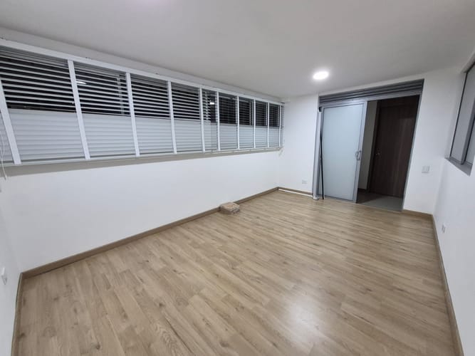 Apartamento de 3 alcobas en venta en Barro Blanco, Rionegro, 156 m² · foto 13 de 14