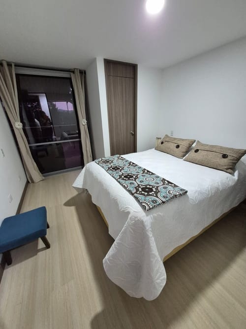 Apartamento de 3 alcobas en venta en Barro Blanco, Rionegro, 156 m² · foto 8 de 14
