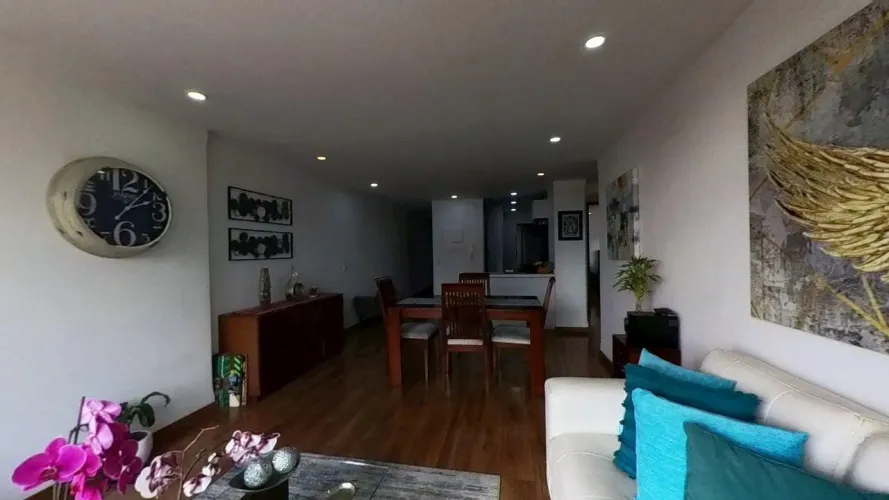 Apartamento de 3 alcobas en venta en Cedritos, Bogotá, 105 m² · foto 3 de 24