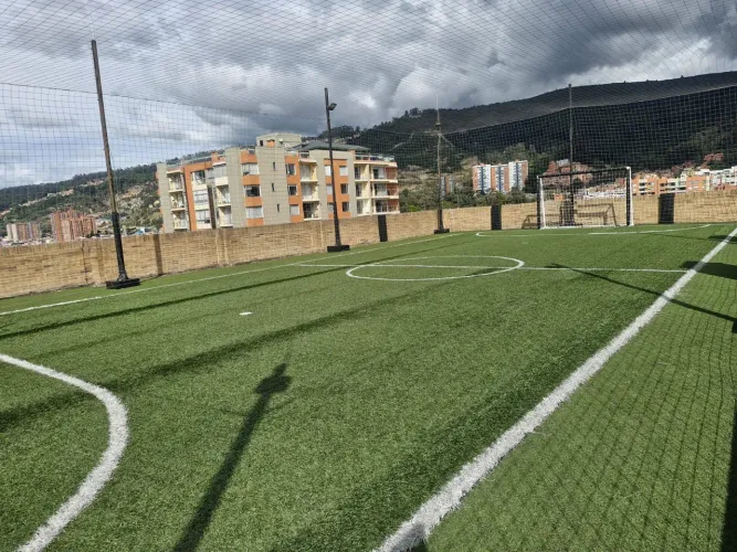 Apartamento de 3 alcobas en venta en Cedritos, Bogotá, 105 m² · foto 17 de 24