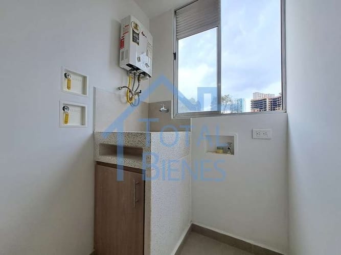 Apartamento de 3 alcobas en venta en Las Lomitas, Sabaneta, 70 m² · foto 6 de 10