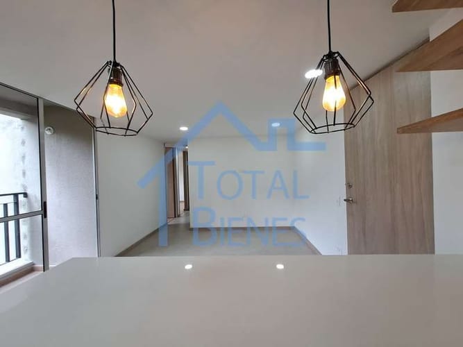 Apartamento de 3 alcobas en venta en Las Lomitas, Sabaneta, 70 m² · foto 5 de 10