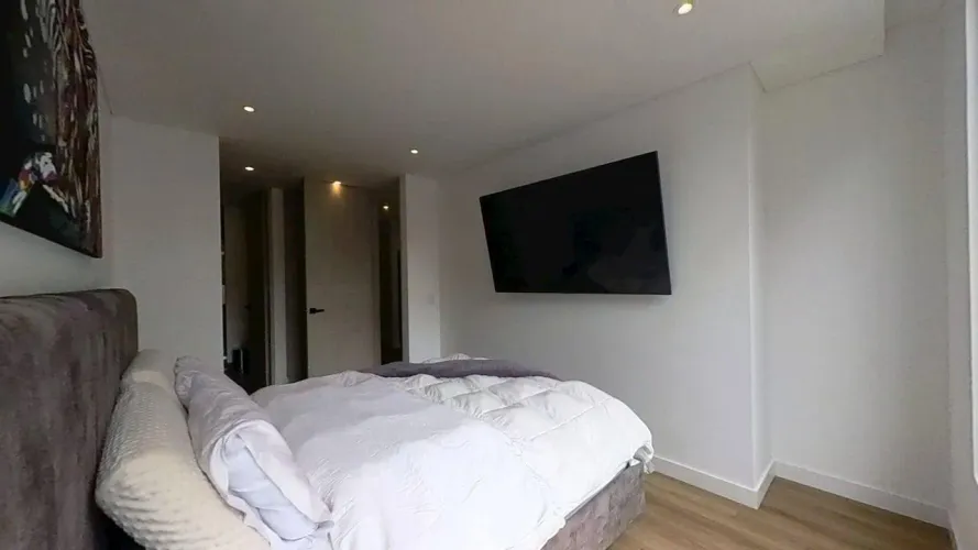Apartamento de 1 alcoba en venta en Chicó Navarra, Bogotá, 49 m² · foto 7 de 18