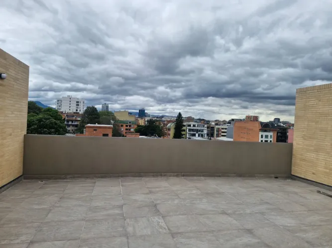 Apartamento de 1 alcoba en venta en Chicó Navarra, Bogotá, 49 m² · foto 14 de 18
