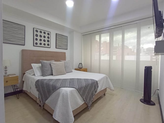 Apartamento de 3 alcobas en arriendo en Laureles, Medellín, 101 m² · foto 10 de 19