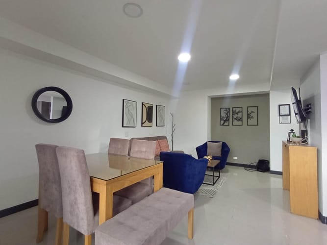 Apartamento de 3 alcobas en arriendo en Laureles, Medellín, 101 m² · foto 4 de 19