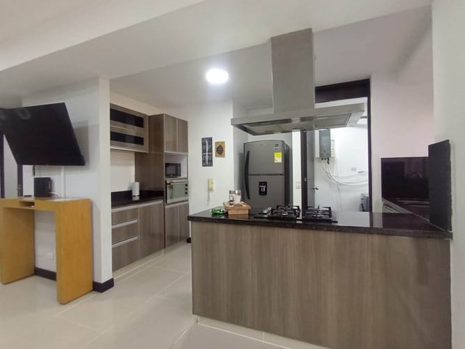 Apartamento de 3 alcobas en arriendo en Laureles, Medellín, 101 m² · foto 6 de 19