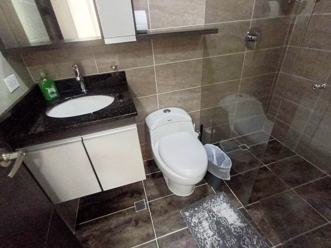 Apartamento de 3 alcobas en arriendo en Laureles, Medellín, 101 m² · foto 17 de 19