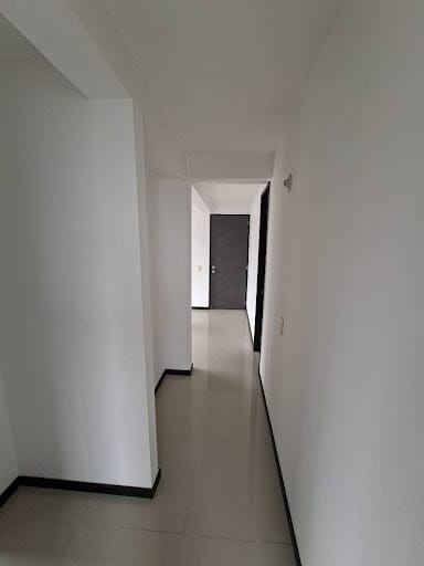Apartamento de 3 alcobas en arriendo en Rodeo Alto, Medellín, 68 m² · foto 10 de 18