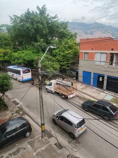 Casa de 4 alcobas en arriendo en Cordoba, Medellín, 110 m² · foto 7 de 24