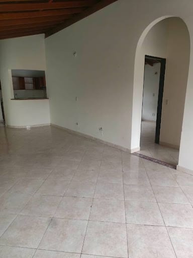Casa de 4 alcobas en arriendo en Cordoba, Medellín, 110 m² · foto 18 de 24