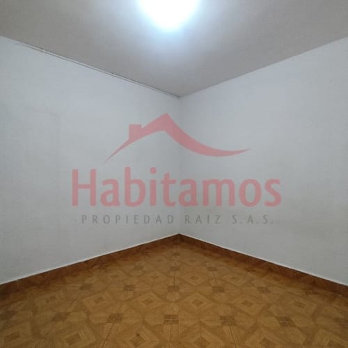 Casa de 2 alcobas en arriendo en Urbanizacion Miguel Giraldo, Medellín, 65 m² · foto 8 de 11
