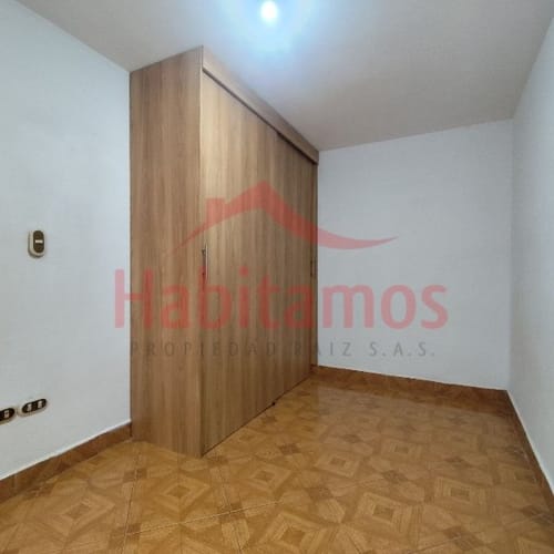 Casa de 2 alcobas en arriendo en Urbanizacion Miguel Giraldo, Medellín, 65 m² · foto 9 de 11