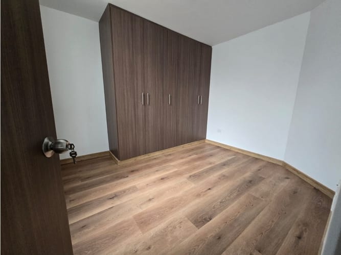 Apartamento de 3 alcobas en arriendo en La Castellana, Armenia, 126 m² · foto 10 de 16