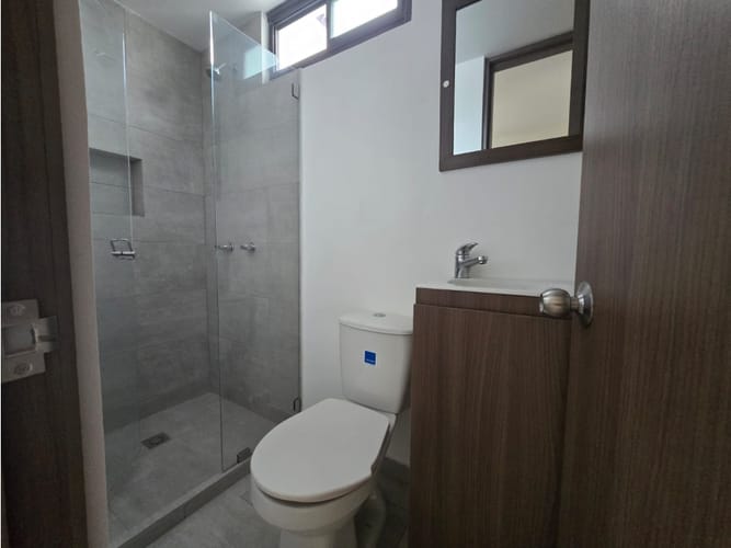 Apartamento de 3 alcobas en arriendo en La Castellana, Armenia, 126 m² · foto 16 de 16