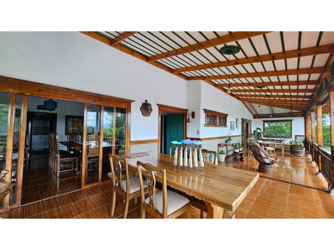 Casa de 4 alcobas en arriendo en Vía El Caimo, Armenia, 414 m² · foto 15 de 24