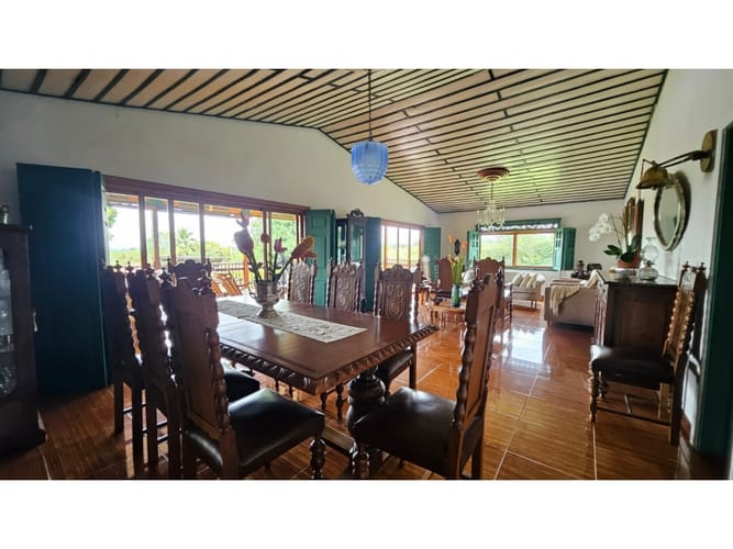 Casa de 4 alcobas en arriendo en Vía El Caimo, Armenia, 414 m² · foto 23 de 24
