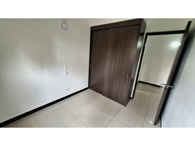 Apartamento de 3 alcobas en arriendo en Niquia, Bello, 71 m² · foto 19 de 20