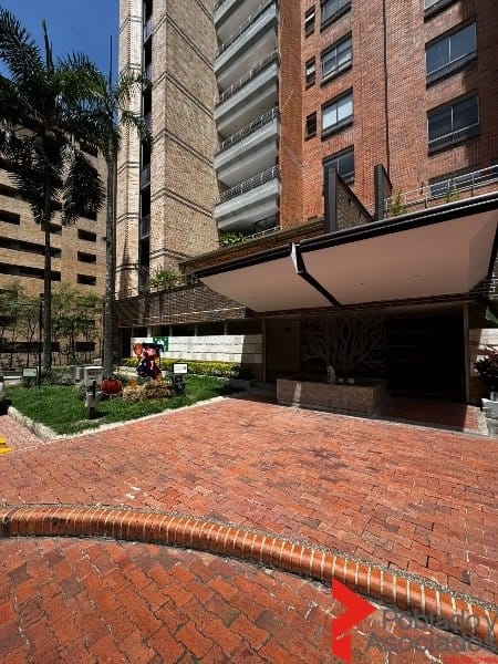 Apartamento de 3 alcobas en arriendo en Alejandría, Medellín, 138 m² · foto 7 de 24
