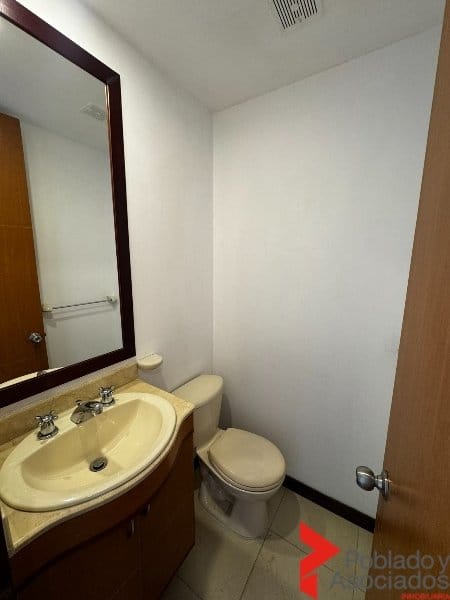 Apartamento de 3 alcobas en arriendo en Alejandría, Medellín, 138 m² · foto 17 de 24