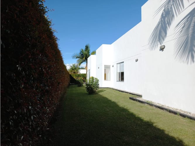 Casa de 4 alcobas en venta en Llano Grande, Rionegro, 350 m² · foto 11 de 23