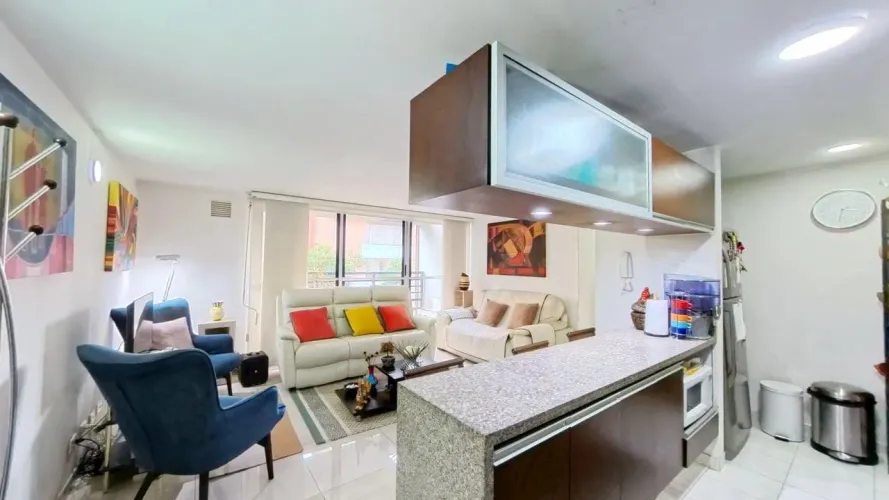 Apartamento de 3 alcobas en venta en Fontibon, Bogotá, 78 m² · foto 1 de 24