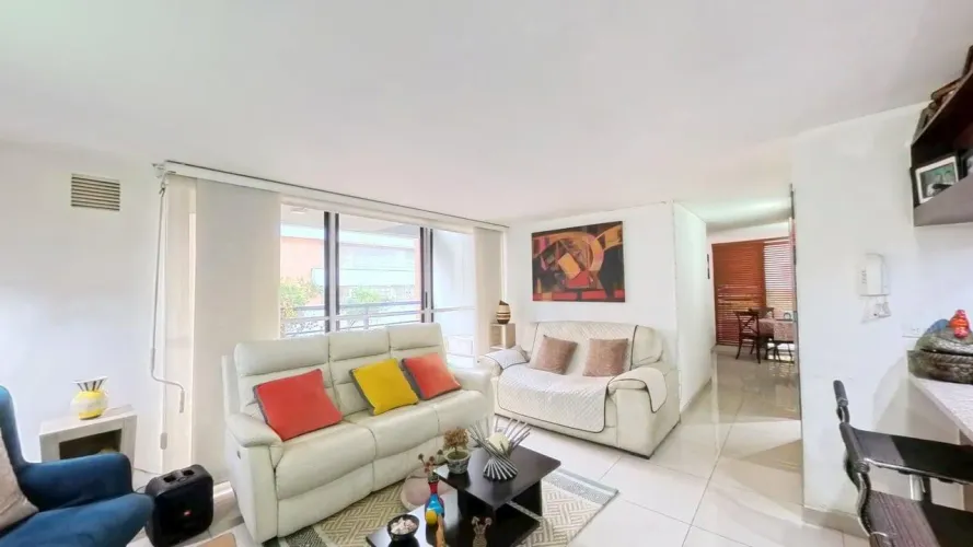 Apartamento de 3 alcobas en venta en Fontibon, Bogotá, 78 m² · foto 2 de 24