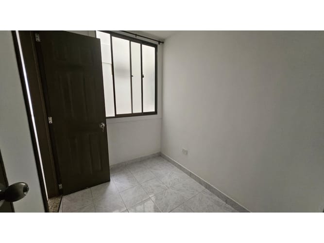 Apartamento de 3 alcobas en arriendo en La Castellana, Armenia, 88 m² · foto 8 de 20