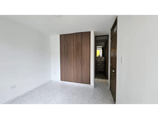 Apartamento de 3 alcobas en arriendo en La Castellana, Armenia, 88 m² · foto 10 de 20
