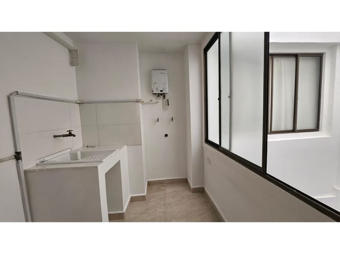 Apartamento de 3 alcobas en arriendo en La Castellana, Armenia, 88 m² · foto 11 de 20