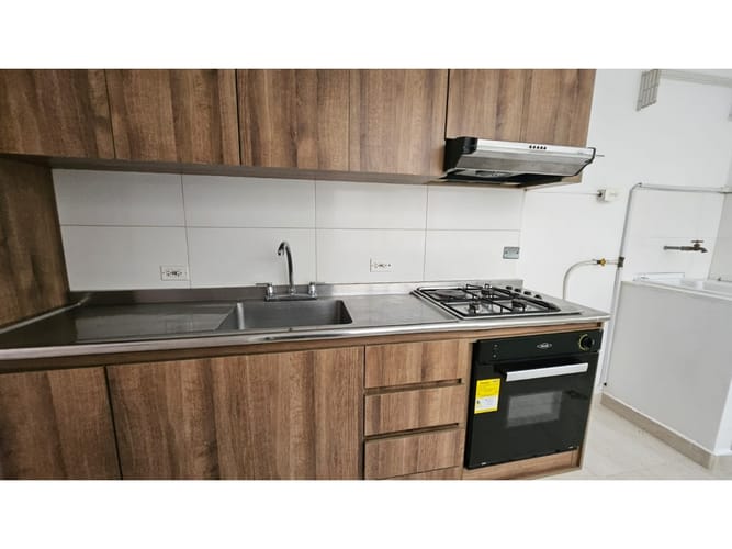 Apartamento de 3 alcobas en arriendo en La Castellana, Armenia, 88 m² · foto 17 de 20