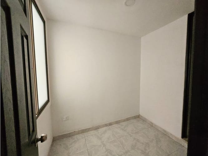 Apartamento de 3 alcobas en arriendo en La Castellana, Armenia, 80 m² · foto 8 de 17
