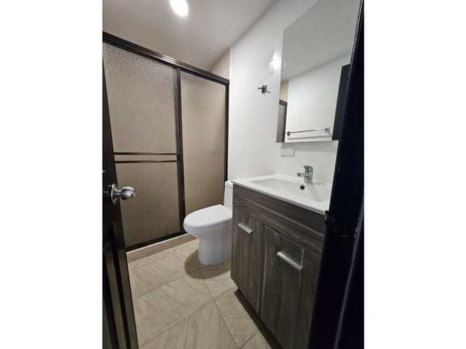 Apartamento de 3 alcobas en arriendo en La Castellana, Armenia, 80 m² · foto 11 de 17