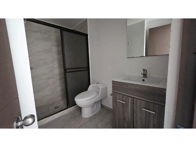 Apartamento de 3 alcobas en arriendo en La Castellana, Armenia, 88 m² · foto 11 de 21