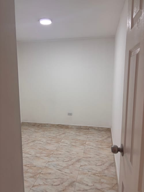 Apartamento de 2 alcobas en arriendo en Nueva Tequendama, Cali, 50 m² · foto 2 de 12