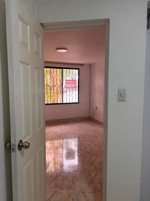 Apartamento de 2 alcobas en arriendo en Nueva Tequendama, Cali, 50 m² · foto 7 de 12