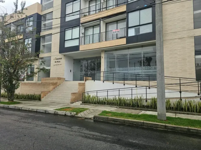Apartamento de 1 alcoba en venta en Niza Norte, Bogotá, 62 m² · foto 13 de 24