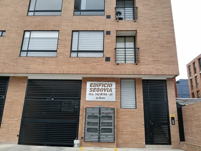 Apartamento de 2 alcobas en venta en Cedritos, Bogotá, 73 m² · foto 18 de 19