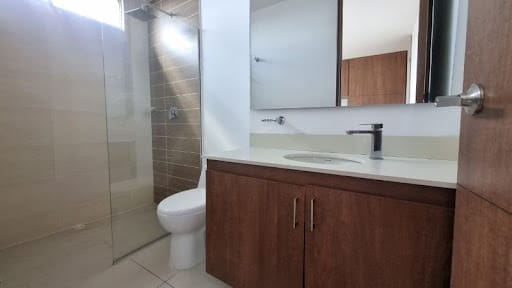 Apartamento de 3 alcobas en arriendo en Loma De Los Gonzalez, Medellín, 110 m² · foto 10 de 22