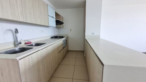 Apartamento de 3 alcobas en arriendo en Loma De Los Gonzalez, Medellín, 110 m² · foto 15 de 22