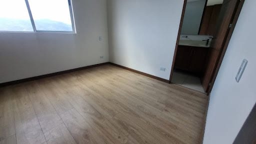 Apartamento de 3 alcobas en arriendo en Loma De Los Gonzalez, Medellín, 110 m² · foto 16 de 22