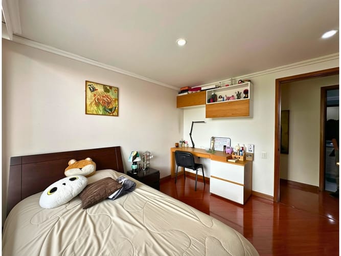 Apartamento de 3 alcobas en venta en El Recreo De Los Frailes, Bogotá, 127 m² · foto 10 de 24