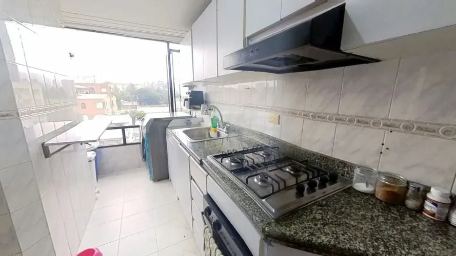 Apartamento de 3 alcobas en venta en Cedritos, Bogotá, 102 m² · foto 5 de 24