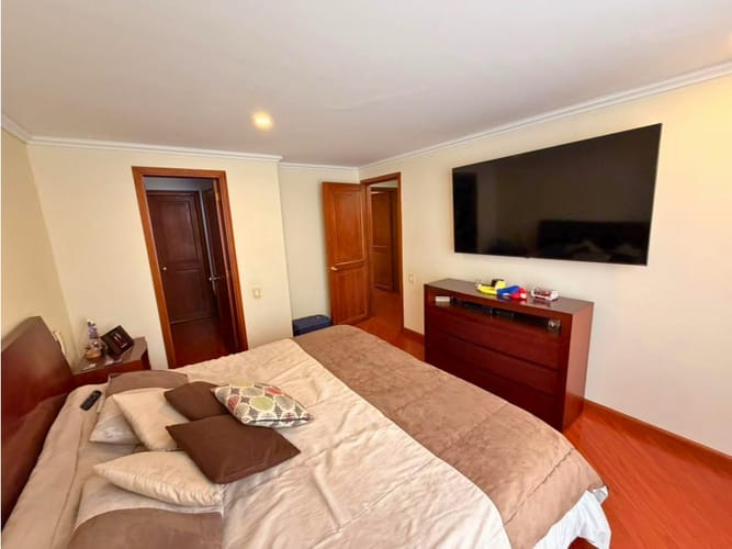 Apartamento de 3 alcobas en venta en El Recreo De Los Frailes, Bogotá, 127 m² · foto 13 de 24